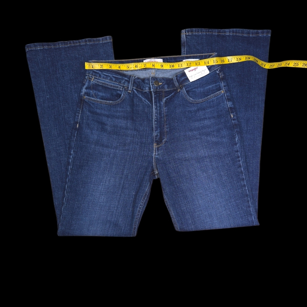 Wrangler High Rise Fierce Flare Jeans Dark Wash Retro Western Denim - Picture 4 of 10